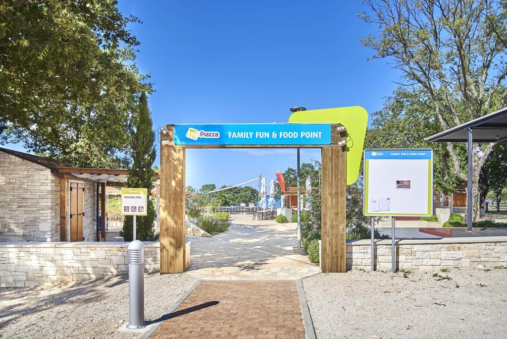 Happy Camp Mobile Homes In Camping Park Umag カリガドル エクステリア 写真